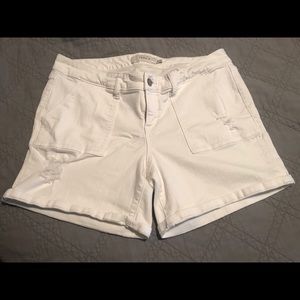 Torrid Short - White Wash - Size 18